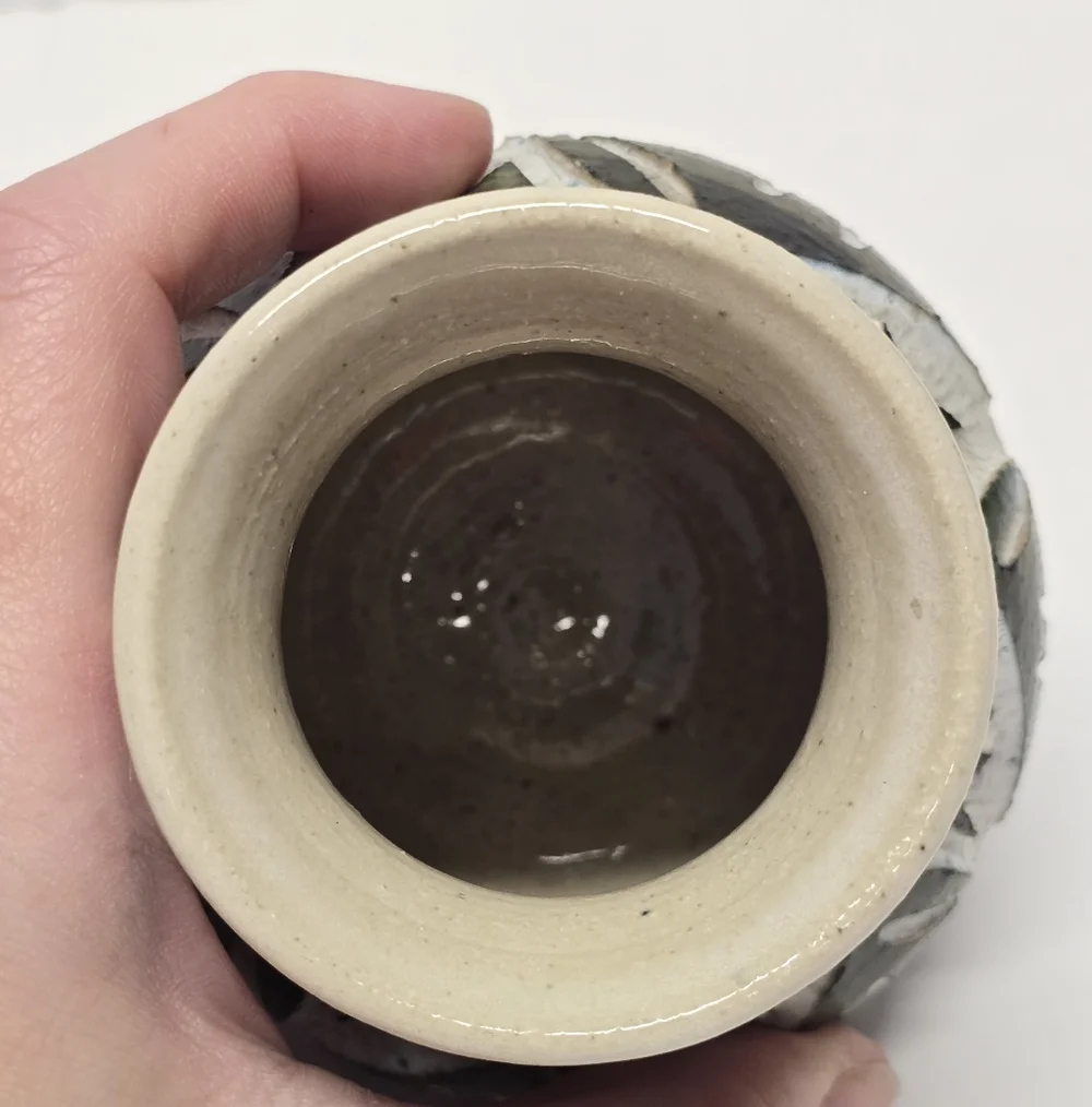 John Maccassey Stoneware Pottery New Zealand Cut Carved Green And Cream Vase - Picture 4 of 8
